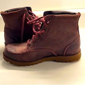 UGG | moc toe 6” lace up boots | men’s 7